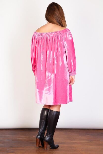 Off The Shoulder Plus Size Velvet Dress Wholesale